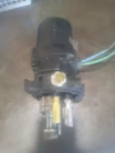MERCRUISER ALPHA TILT TRIM PUMP FOR PARTS - Picture 1 of 5