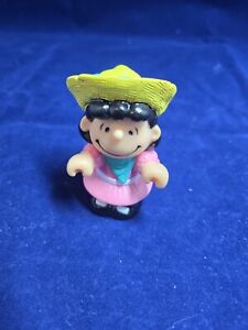 1989 Lucy 2.75" McDonald's Action Figure #3 Peanuts Charlie Brown