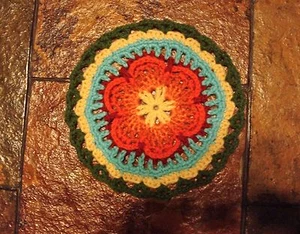 Handarbeit gehäkelt Mandala Deckchen orange grün gelb multi - Bild 1 von 1