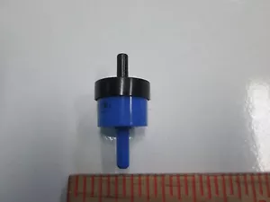 PORSCHE 911 924 928 944 944 turbo 951 s2 968 BLUE VACUUM VALVE NEW GENUINE - Picture 1 of 4