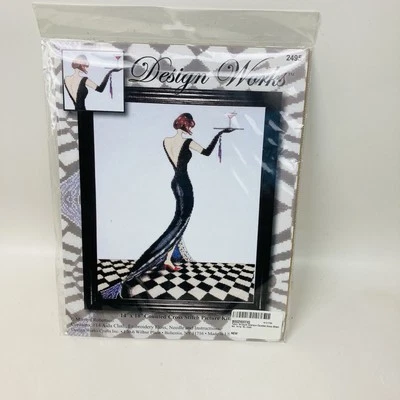 Kit de punto de cruz vestido negro glamour Design Works hermoso para mujer - #2495 Foto 1 de 4