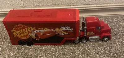 Disney Pixar 2021 Cars Mack Hauler Long Transforming Trailer Juego, Foto 1 de 4