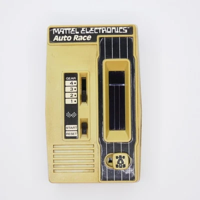 Mattel Electronics - Videojuego portátil Auto Race 1976 - Probado y funcionando Foto 1 de 4