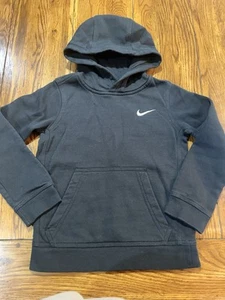 Nike Pullover Black Hoodie Size Small (8-10)Black Long Sleeve Kangaroo Pocket - Picture 1 of 8