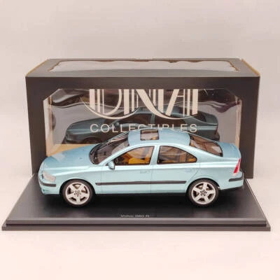 DNA Collectibles 1/18 Volvo S60 R 2003 DNA000104 Resin Model Car Limited Green - Immagine 1 di 4