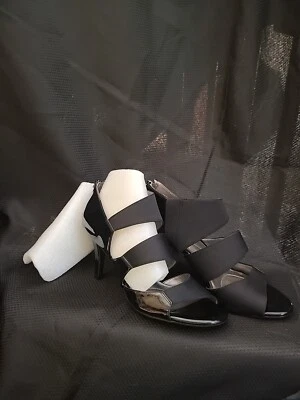 Bandolino Black 4 in. Heels Pump Peep Toe Sandles Never Worn - Image 1 of 4