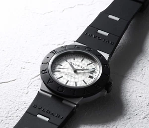 BVLGARI Aluminiun Hajime Sorayama Limited Edition 103703 Men's Watch "UNUSED" - Picture 1 of 6