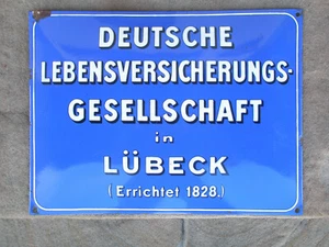 Reklameschild Werbeschild Emailschild Versicherungsschild Deutsche Lübeck uralt - Bild 1 von 3
