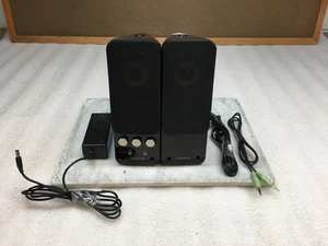 Creative Gigworks  Series II T20 Left and Right Powered Computer Speaker Aux - Picture 1 of 9