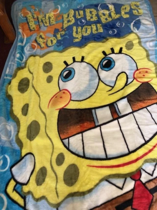 Spongebob Squarepants Oversized super Soft Throw Blanket Twin Size Plush Raschel - Image 1 of 2