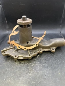 🇺🇸VINTAGE Airtex AW602 Engine Water Pump 59-61 BUICK’S FREE SHIPPING🇺🇸 - Picture 1 of 5