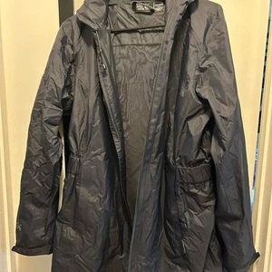 Mountain Hardwear Black Outdoor Jacket - waterproof Women's XL - Picture 1 of 3