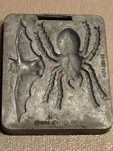 Vintage 1964 Mattel Thingmaker Creepy Crawlers Spider Bat Mold 4477-056-6B - Picture 1 of 6