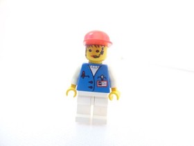 Female Assistant LEGO Minifigure Lot Studios 4061
