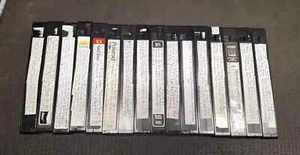 RIESIGES KONVOLUT 16 VHS Videokassetten OHNE HÜLLEN - Bild 1 von 1