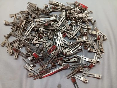 Lote Vintage 188 Clipes de Rolo de Cabelo Alumínio Fabricados na Inglaterra MACAU Salão de Beleza - Imagem 1 de 4