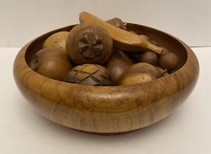 Mid Century Modern Decorative 9 Piece Wooden Fruit In Wooden Bowl Centerpiece. - Picture 1 of 9