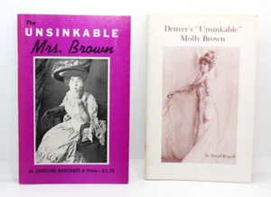 Two Unsinkable Molly Brown Booklets Titanic By Caroline Bancroft & David Rogoff - Imagen 1 de 4