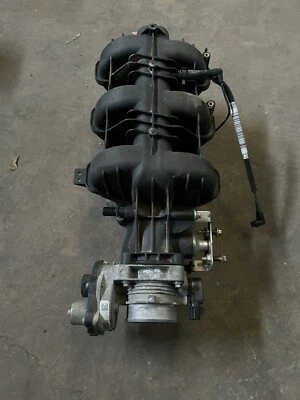 Intake Manifold 4.0L Genuine Used FORD Mustang 2005-2010 w/ Gaskets & Bolts - Image 1 of 4