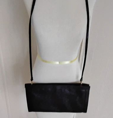 Bolso de hombro sin asas Bolso de mano Cartera Imitación Avestruz Negro 13" X 7" Sin desgaste ni desgarro Foto 1 de 4