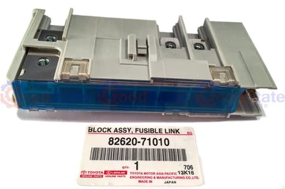 Genuine Toyota Hilux KUN36 KUN35 KUN26 KUN25 KUN16 KUN15 Fusible Link Block - Image 1 of 4