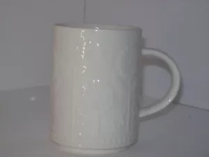 STARBUCKS EMBOSSED DAISIES OFF WHITE MUG - Picture 1 of 4