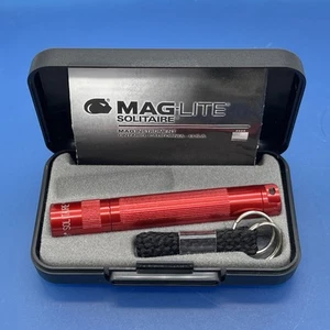 #Y12F Maglite Solitaire Incandescent 1-Cell Aaa Red Flashlight Presentation Case - Picture 1 of 6