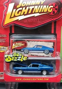 Johnny Lightning 60's Sizzle 1968 Shelby GT-500 R6 - Picture 1 of 3