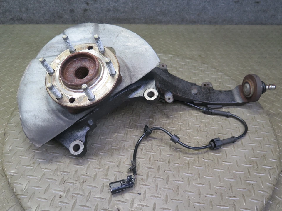 03-06 CHEVROLET SSR HUSILLO DELANTERO DERECHO NUDILLO RUEDA BUJE COJINETE OEM Foto 1 de 4