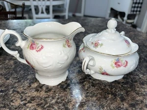 Vintage Walbrzych Poland Creamer & Sugar Wild Rose Floral Pattern w/ Gold Trim - Picture 1 of 5