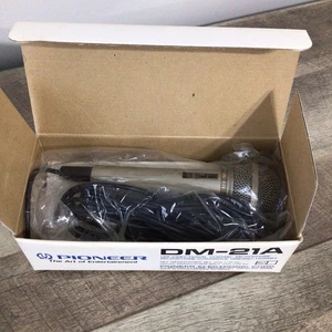 Vintage Pioneer DM-21A Uni-Directional Dynamic Microphone Original Box - Picture 1 of 15