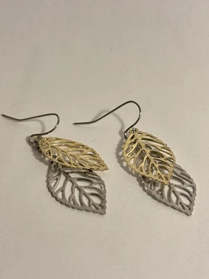 vintage Fashion Jewelry Dangle 2 Leaf Pierced Earrings, Silver,gold Tone - Image 1 of 4