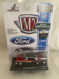M2 Machines 1957 Ford Fairlane 500 - Picture 1 of 5