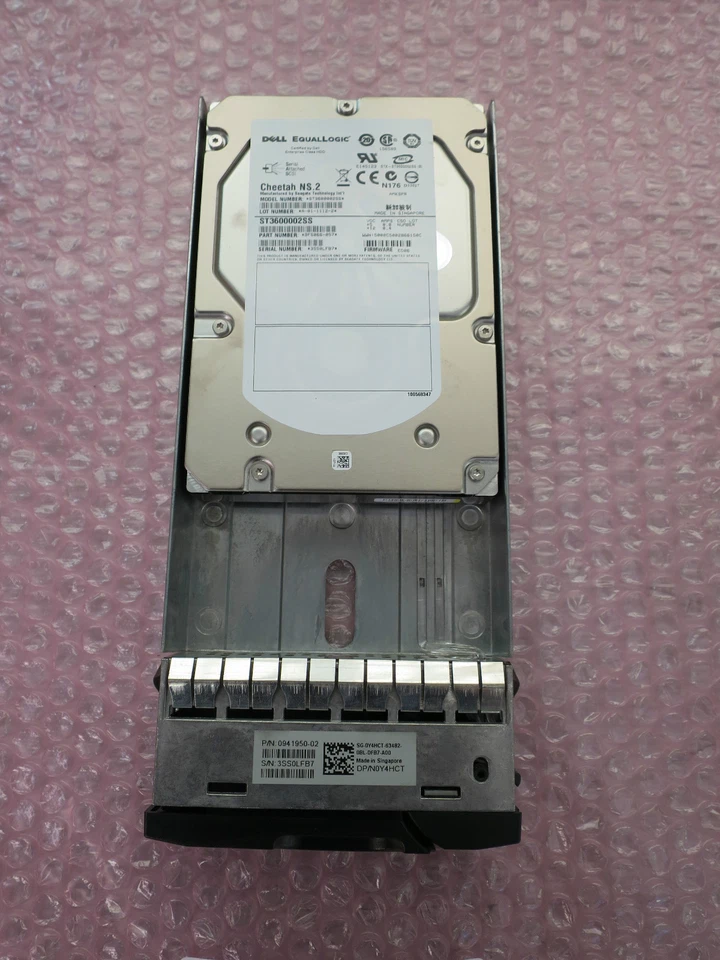 Dell EqualLogic 600Gb 10K ST3600002SS 9FS066-057 FW ED06 Hot Plug drives - Image 1 of 1