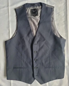 New look vest - Picture 1 of 3