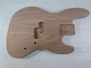 Cuerpo de bajo Walnut Jazz P sin terminar - se adapta a cuellos Fender J2052 - Imagen 1 de 10