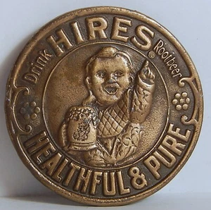 VINT HIRES ROOT BEER ANTIQUED BRASS ROUND BUCKLE ADVERTISING - Picture 1 of 3