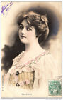 Themes - Theatre - Actrice - Maud Amy
