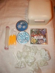 Paquete de suministros para decoración de pasteles-caja de panadería-émbolo de fondant-puntas-cortadores-pi enrollable - Imagen 1 de 9