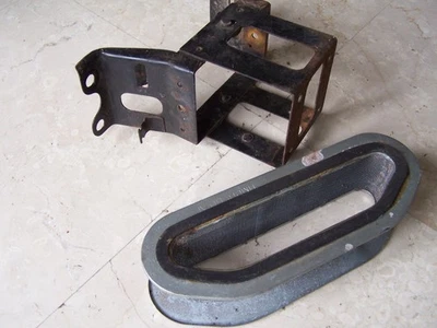 HONDA CB750 FOUR K2 CB 750 BAC BATTERIE SUPPORT FILTRE A AIR BATTERY CASE - Photo 1/4