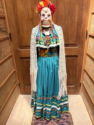 Incredible Frida Kahlo 或 Catrina Day Of The Dead 万圣节服装 尺寸 S/XS — 第 1/4 张图片