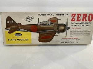 sealed GUILLOW'S WWII Japanese ZERO fighter Model Airplane 1:27" Balsa Wood Kit - Bild 1 von 10