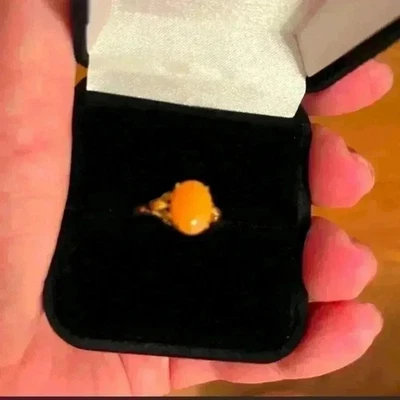 Anillo de coral en oro amarillo de 14k talla 6,5 Foto 1 de 4