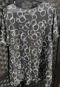 Lularoe Perfect t Xl Schwarz Mit Kreisen - Bild 1 von 5