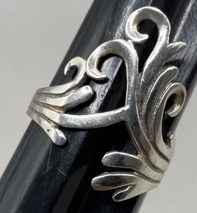 Vintage Sterling Silver 925 Scroll Design Band Ring Size 8.5 (3.85g) - Picture 1 of 10
