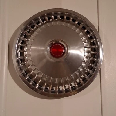 Juego de 3 cubiertas de rueda Pontiac Lemans 1970 15 pulgadas Foto 1 de 3