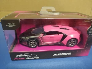 Jada Pink Slips Lykan Hypersport Die-Cast Auto pink schwarz Maßstab 1:32 Neu in Box - Bild 1 von 4
