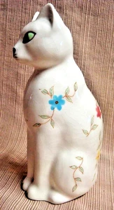 VINTAGE 6,75" Japan WEISSE KATZE mit PASTELLBLUMEN #E-2401 - SEHR HÜBSCH - Bild 1 von 12