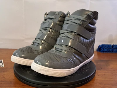 Botas de nieve resistentes a la intemperie de moda para niñas grandes 7,5 gris 2" tacón de cuña Foto 1 de 4