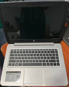 HP laptop (no OS) - Stream 14-z010nr - Picture 1 of 3